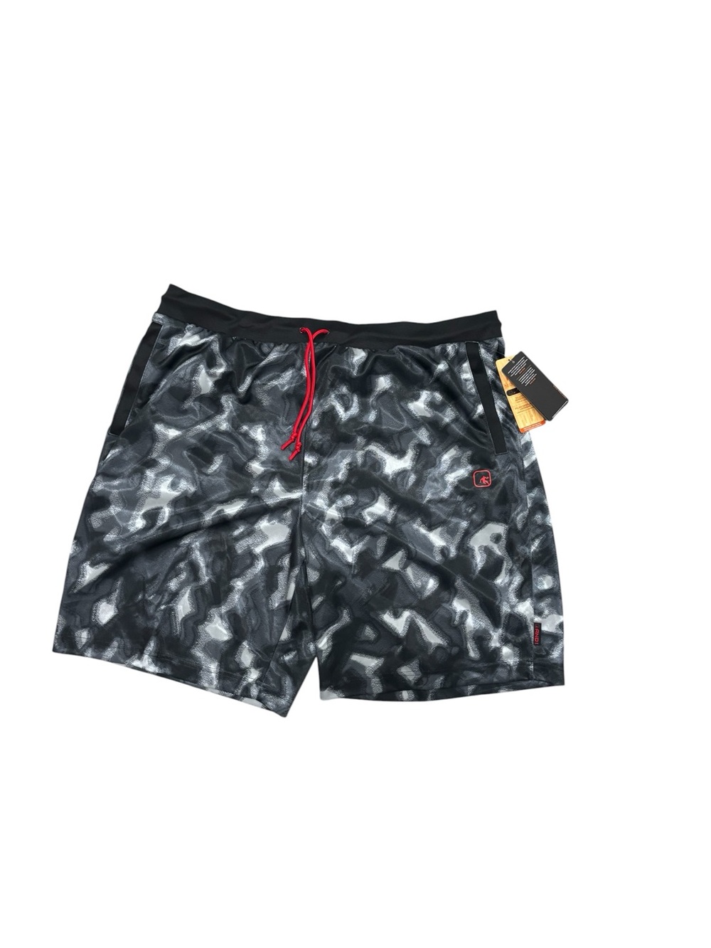 ✨ And1 activewear
shorts black & grey camo shorts✨